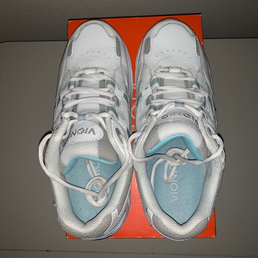 Vionic Classic Walker - image 5